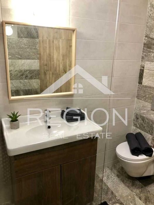 Дава се под наем Тристаен апартамент в Варна, Операта - 100 кв.м за 1000 € - Снимка #9