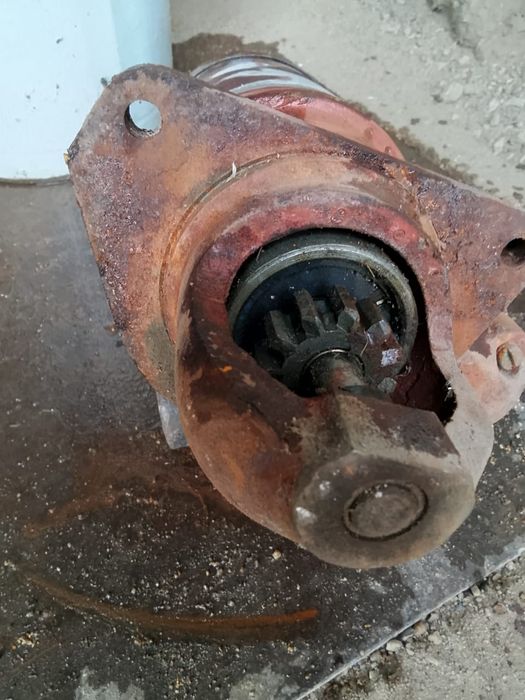 Продам стартера 2