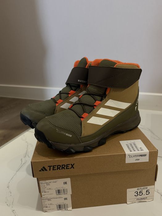 Ботинки на мальчика adidas terrex northland
