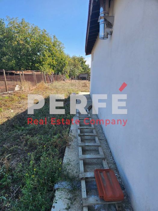 Продава се Къща в с. Тръстиково, Област Бургас - 50 кв.м за 1700 €/кв.м - Снимка #4