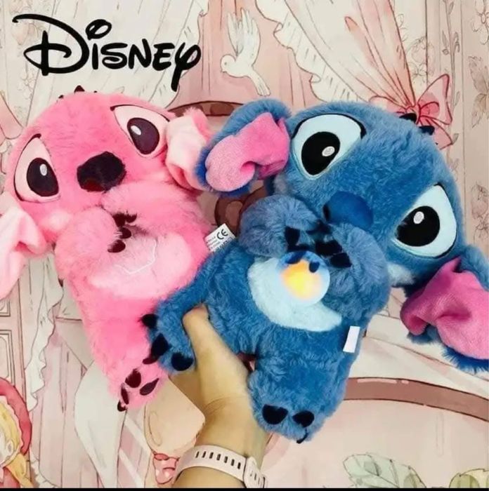 Стич със светещ и мърдащ се корем