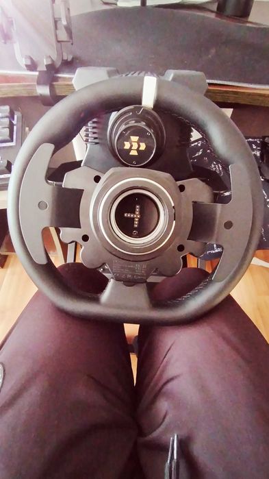 MOZA Racing R5 Bundle