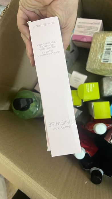 Оптом косметика 20000тг вся коробка