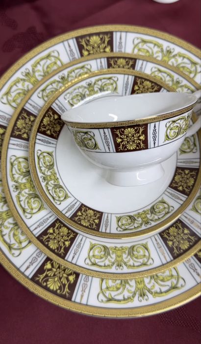 Чайно столовый сервиз