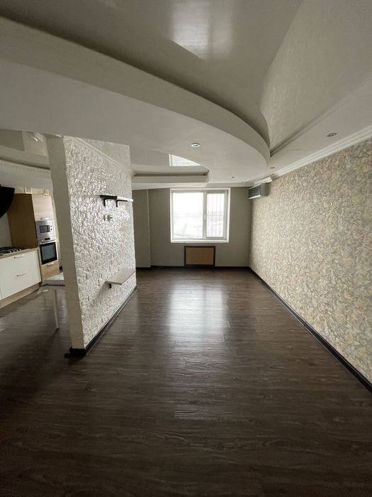 Сдам 2 х комн кв посуточно 12 мкр