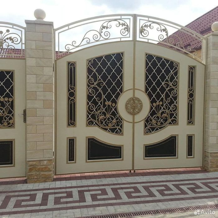 Покраска ворота перила дверь стены