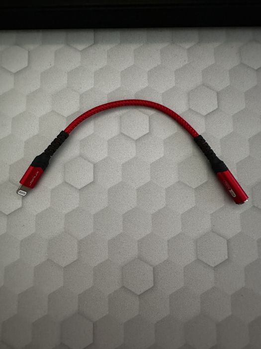 Diverse adaptoare  si cabluri hdmi sata jack usb c lightning