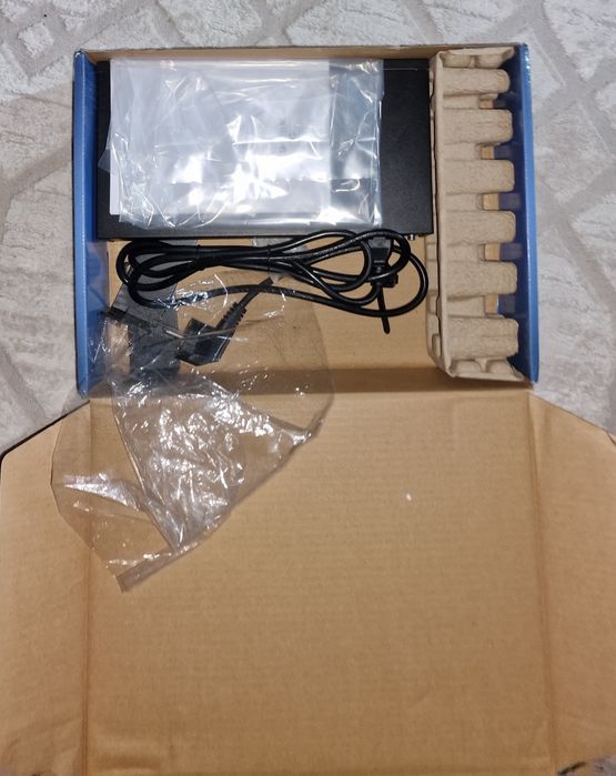 Коммутатор (Switch) 16 port D-Link DES-1016D