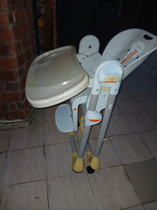 Отдам детский стульчик