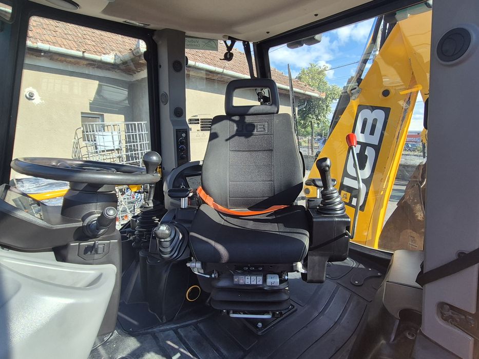 JCB 4CX AN 2021   de vanzare