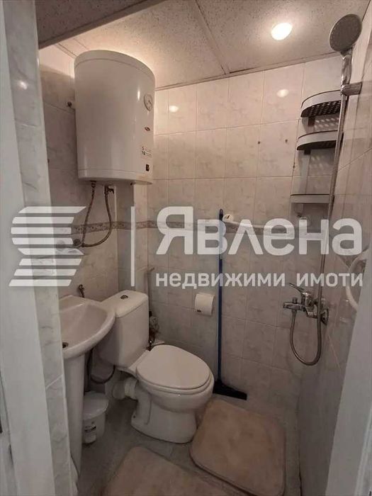 Дава се под наем  в Варна, Базар Левски - 120 кв.м за 818 € - Снимка #9