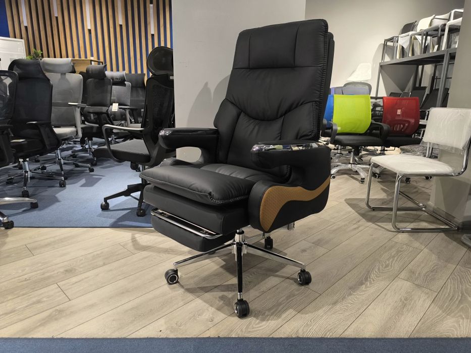 Kreslo ofis F205. Кресло офисное