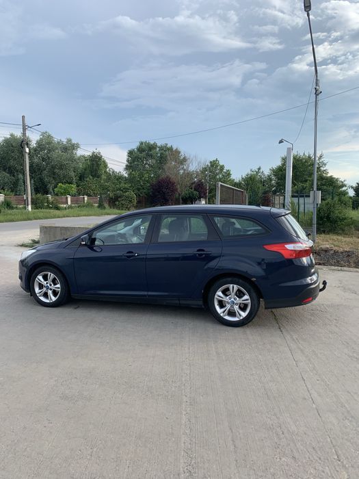 FORD Focus 2012 — imagine 5