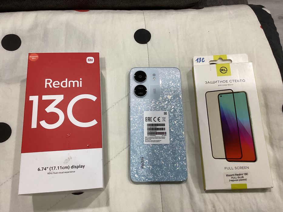 Redmi 13C новый, защитное стекло