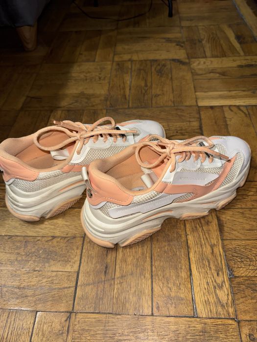 Обувки STEVE MADDEN , номер 40-ти