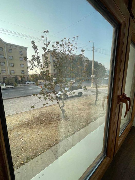 ПРОДАЁТСЯ 4-комнатная квартира в Алмазарском районе 4/1/5 145м2