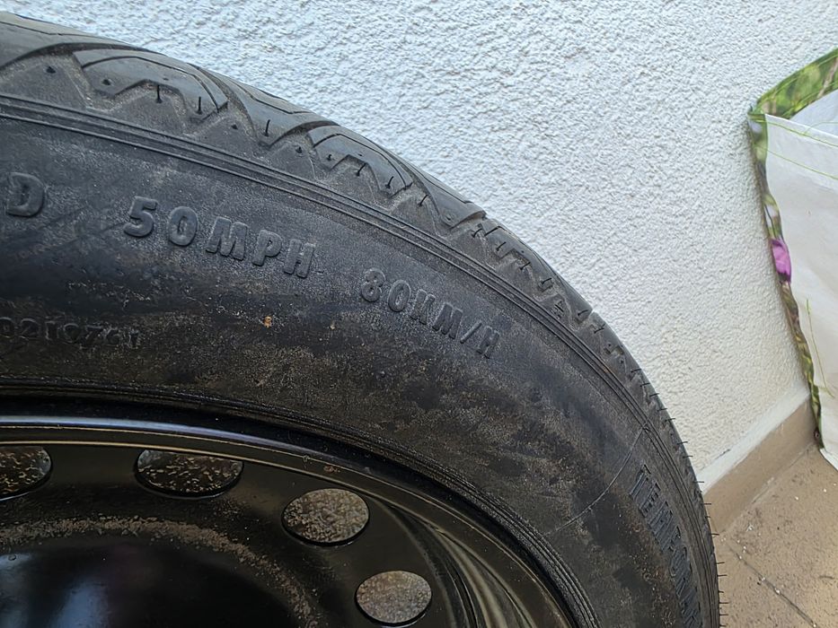 Vând roata de rezerva slim pentru BMW