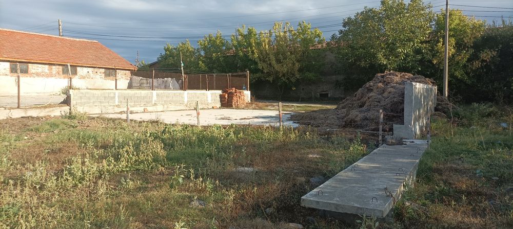 Продава се Промишлена сграда в с. Кирилово, Област Ямбол - 3592 кв.м за 17 €/кв.м - Снимка #1