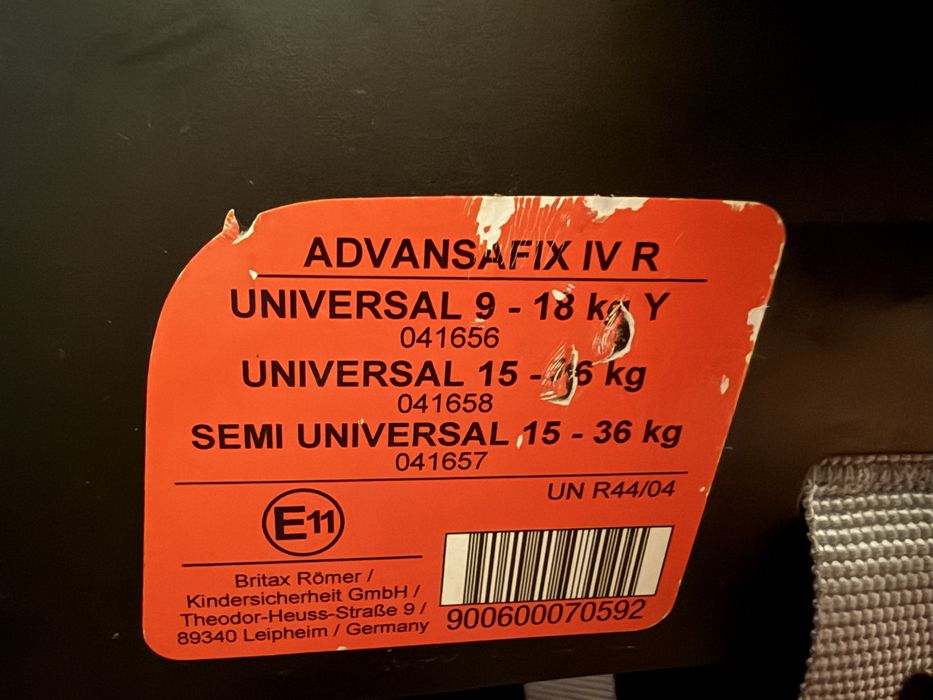 Scaun auto Isofix Britax Romer Advansafix IV R