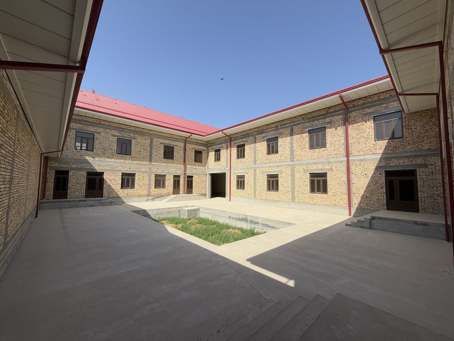 БИНО  Сотилади..