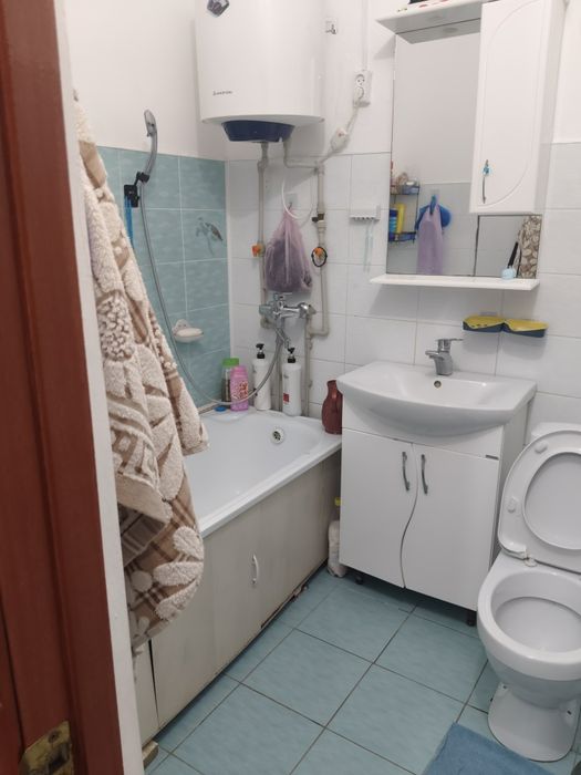 Корпуста,  4бөлмелі үй сатылады