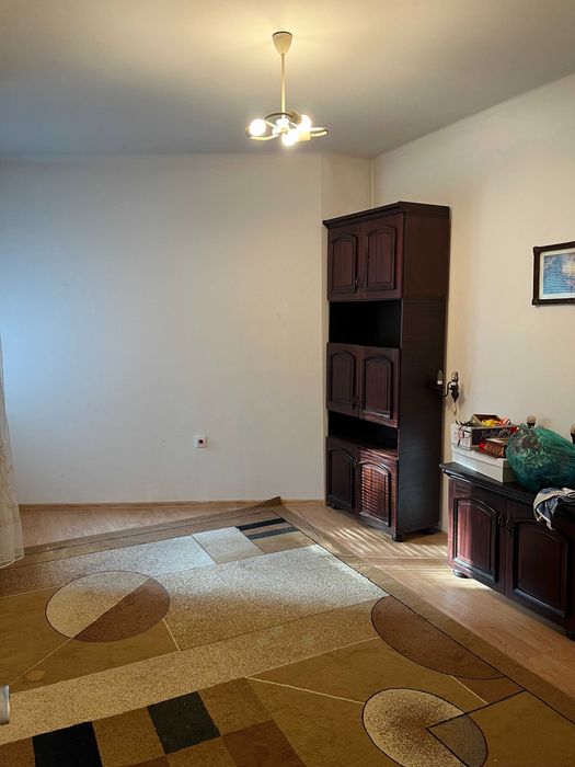 Inchiriere 4 camere Piata Rosetti