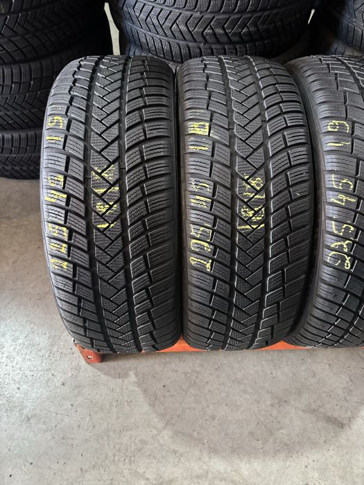 Anvelope Iarna 225/45/19 Vredestein WinTrac Pro 225 45 19 R19