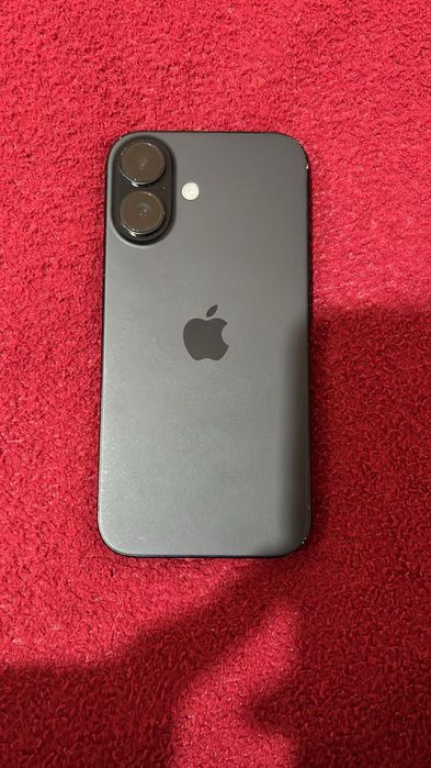 Айфон 16 продам!