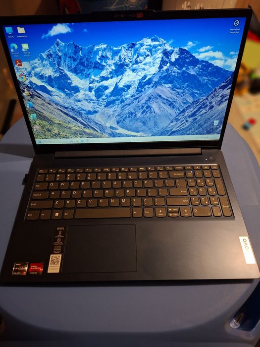 Vand laptop lenovo Ideapad slim 3 abyss blue