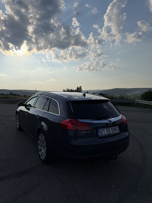 Opel Insignia, 2009