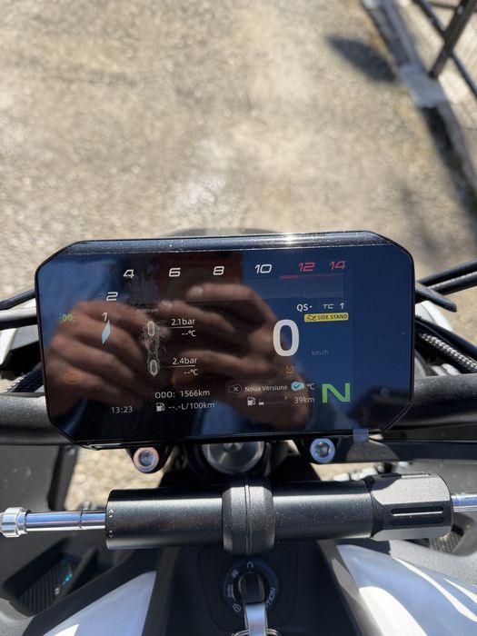 De vanzare Cfmoto 675NK.Nu accept schiburi