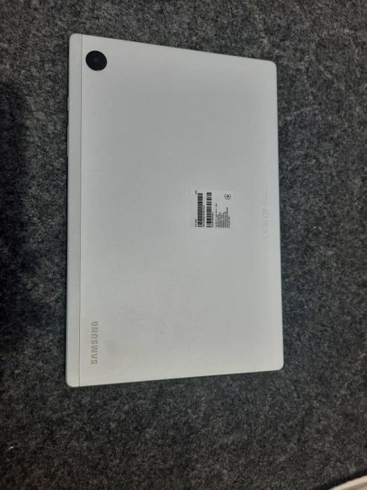 Planshet Samsung sotiladi