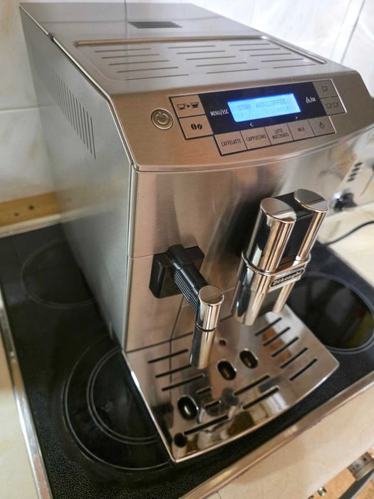 Продавам Кафе Автомат Delonghi Primadonna S De Luxe