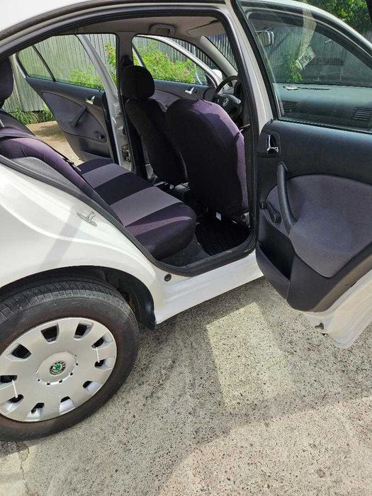 SKODA Octavia 2005 — imagine 3