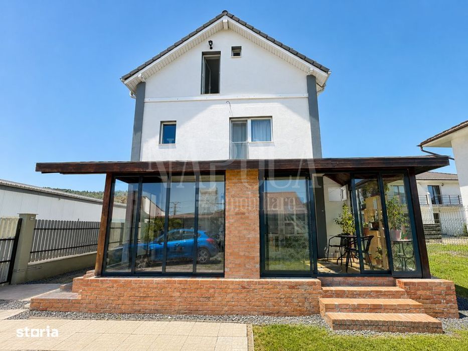 Casa 4 camere de vanzare in Gilau