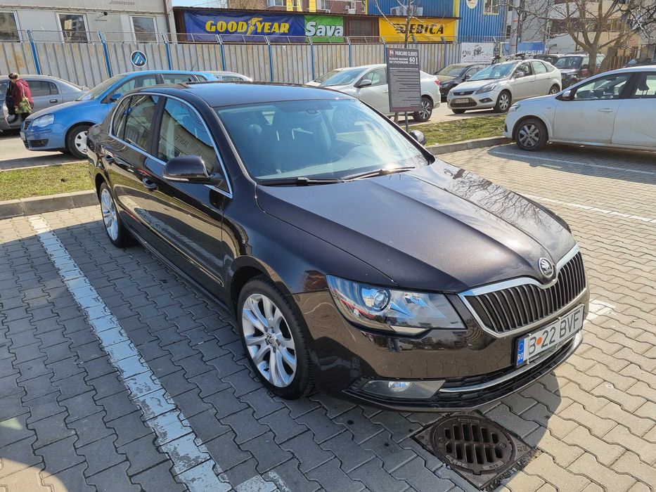 SKODA Superb 2014 — imagine 16