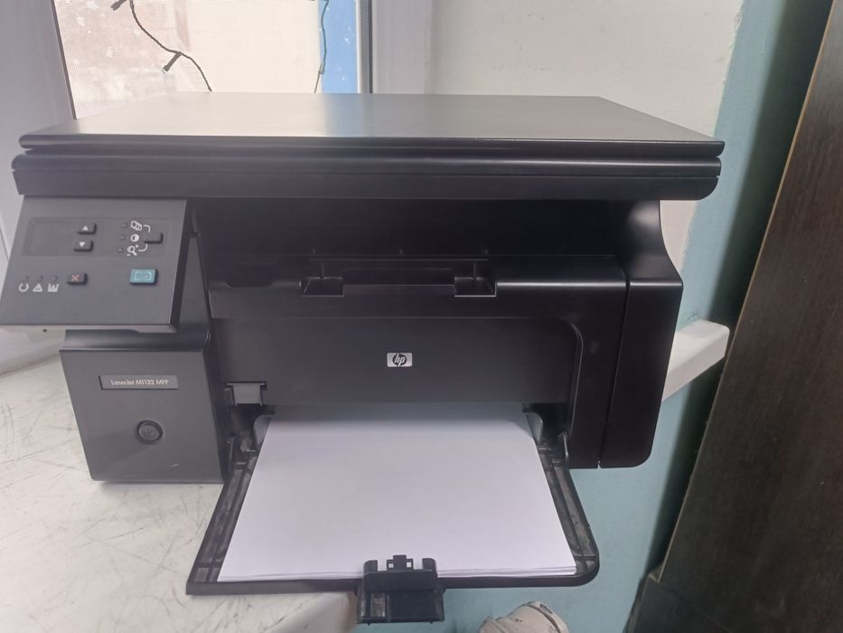Продам МФУ НР 1132