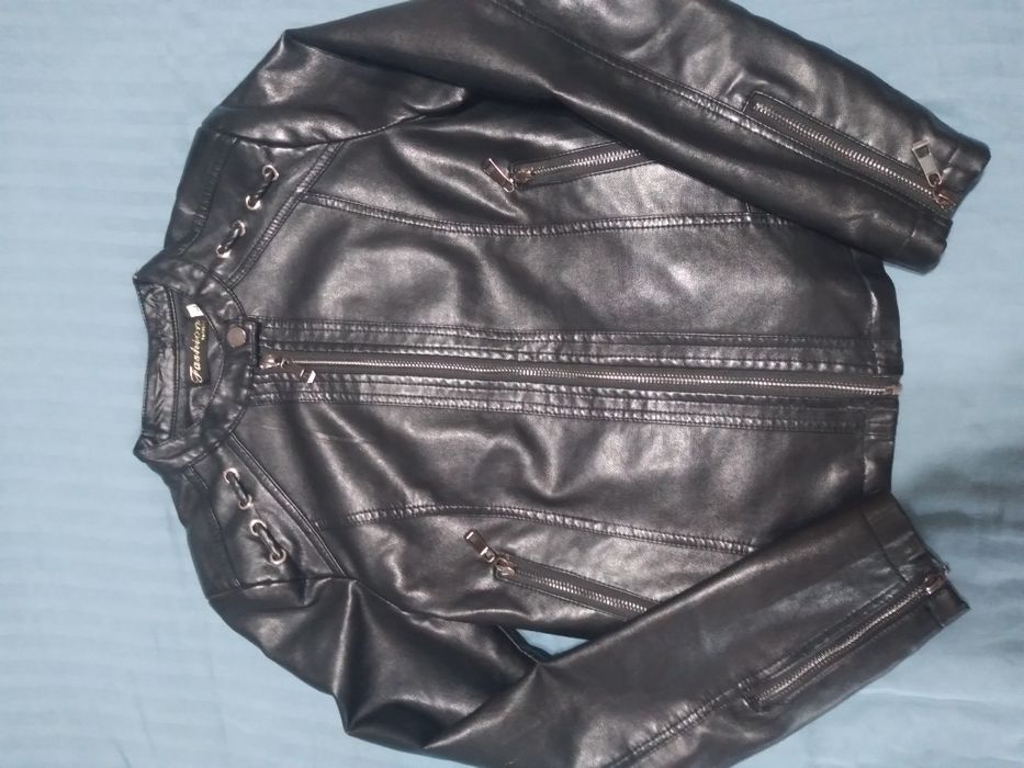 Кожа кастюм ва кофта юбка