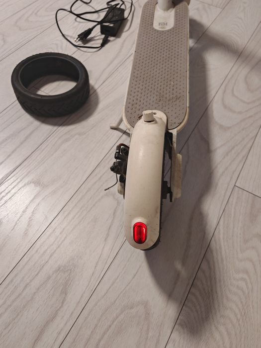 Trotineta pliabila Xiaomi M365