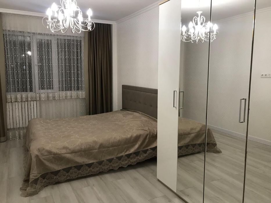 Продам спальную кровать