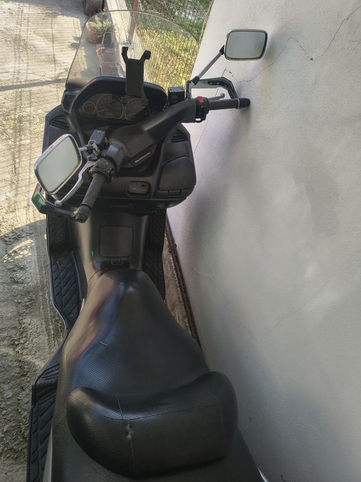 Suzuki burgman 400