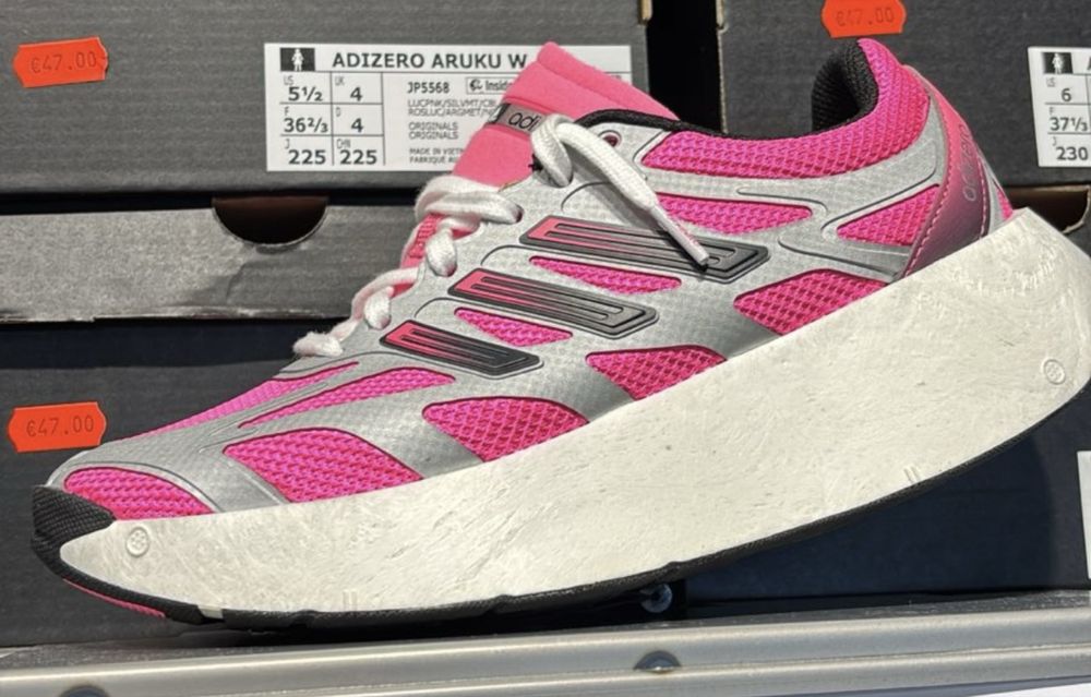 Продам Кроссовки