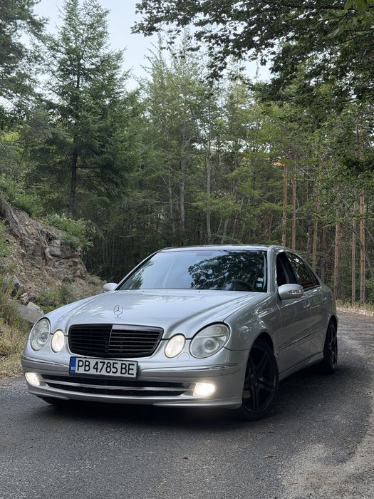 Mercedes Benz E320 CDI редови