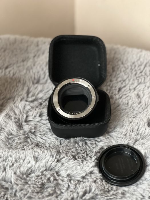 Продавам адаптер Geordgy Canon EF – EOS R, чисто нов