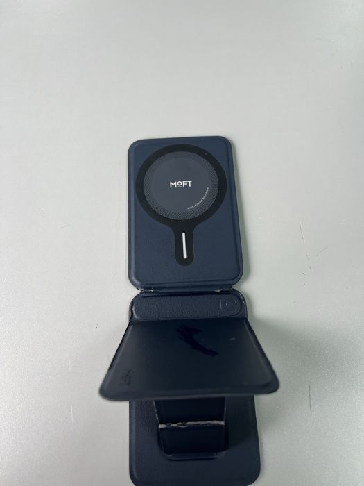 Поставка для телефона идиальная