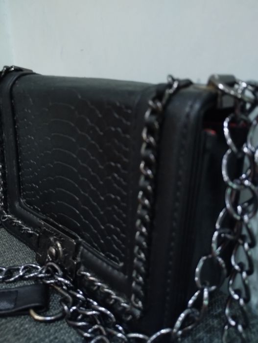 Дамска чанта малка