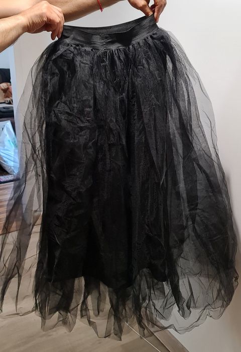 Уникална черна дълга пола