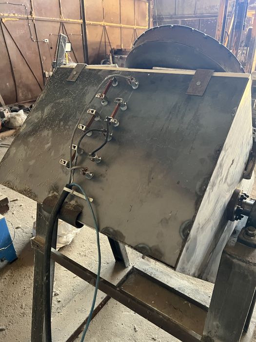 Пещ за цветни метали, пещите са две