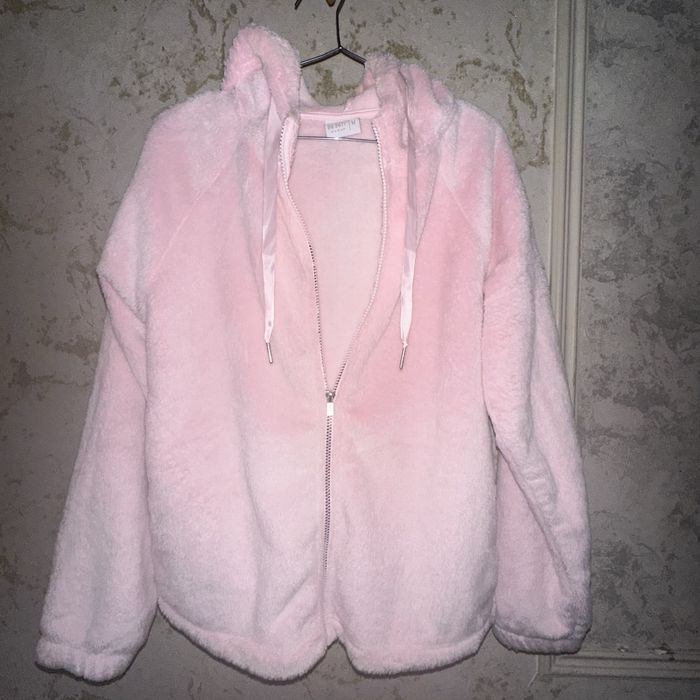 Yangi Germaniya L razmer