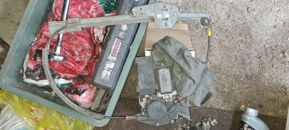 Запчасти на пассат б3